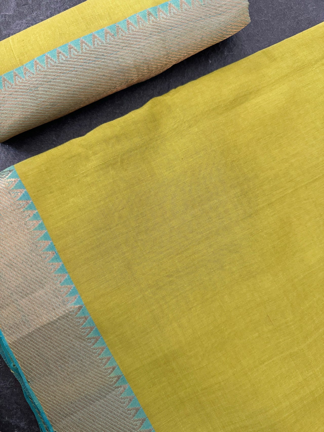 Handwoven Mangalgiri Cotton Saree | Chartreuse | Gold Zari | Handwoven | Ships from California