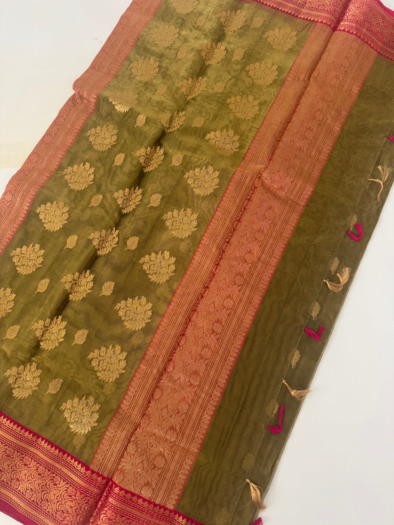 Chanderi Silk Saree | Handwoven | Silk | Light Moss Green & Pink | Gold Zari | Ships from California