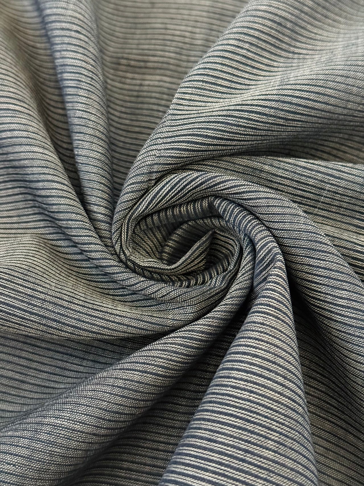 Handwoven Mangalgiri Cotton Saree | Gray | Gold Zari | Handwoven | Ships from California