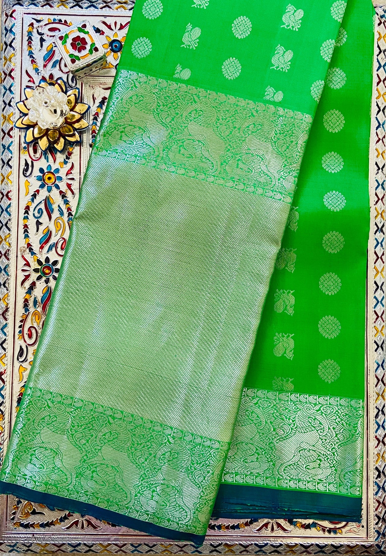 Handloom dark pastel green kanchipuram/Kanchivaram pure silk saree | Silk Mark | Ships from California