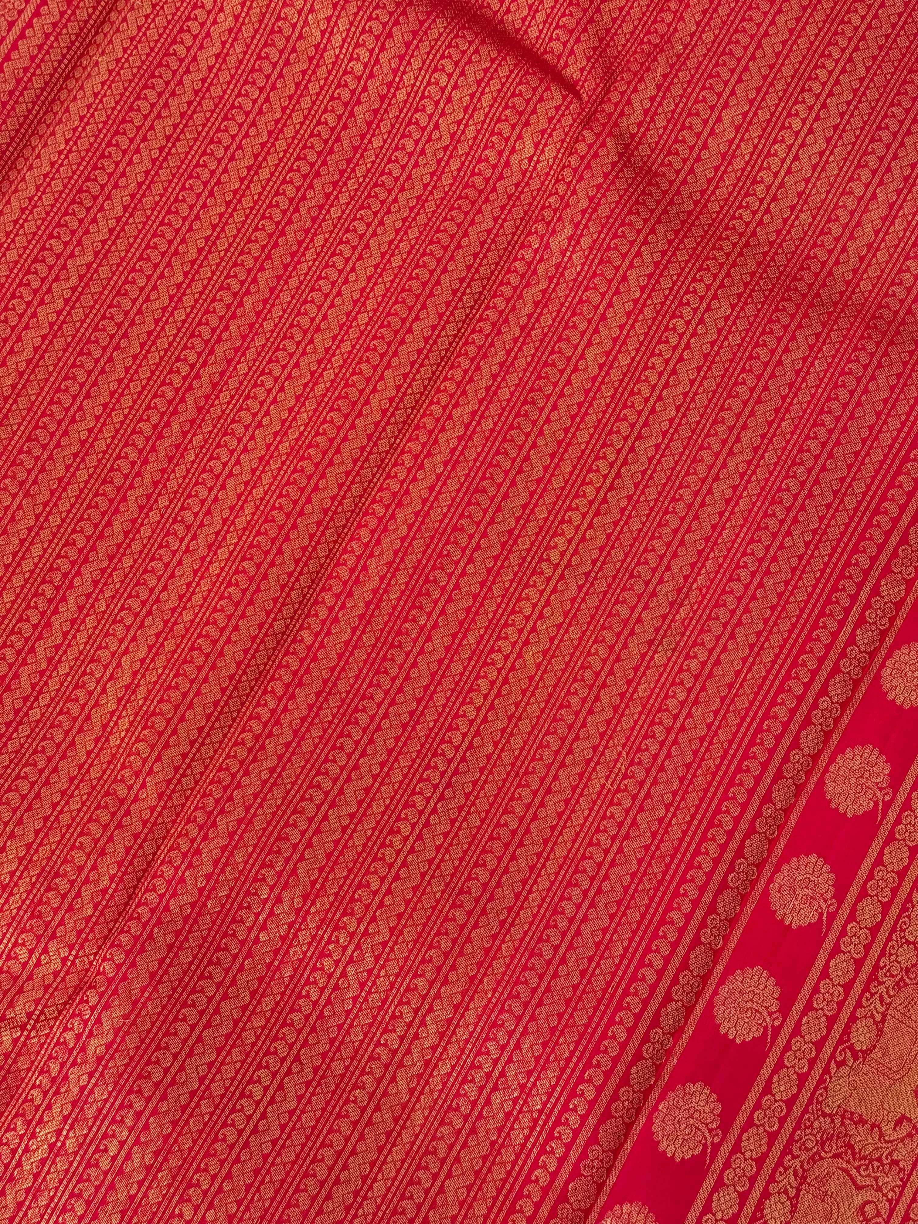 Exclusive Kanchivaram Korvai Pure Silk Pure Zari Silk Saree | Contrast Tissue Border | Off-White | Handwoven | Ships from California