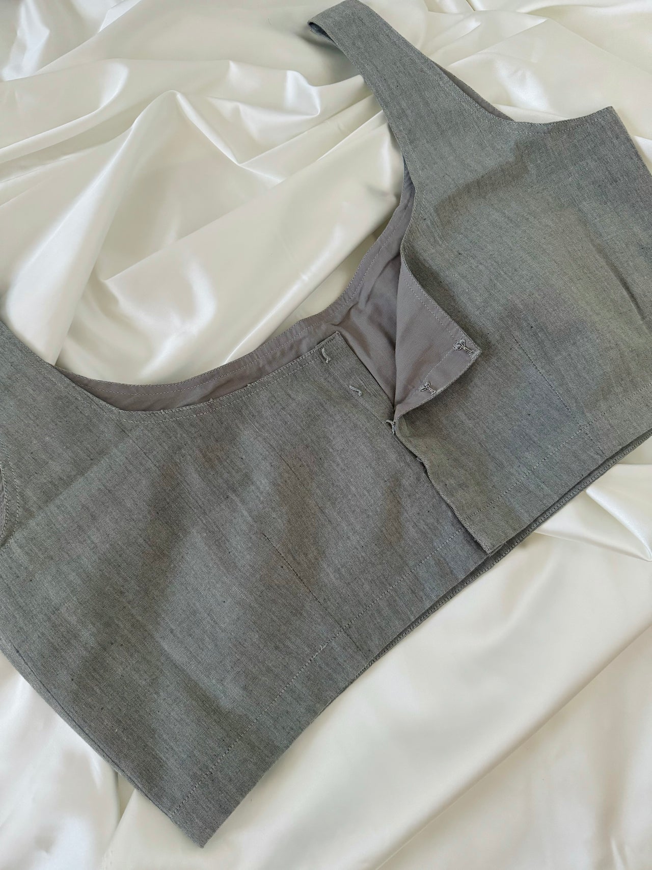 Ready To Wear Saree Blouse | Handwoven Cotton | 40” ~ 41” Bust Size | Gray | Scoop Neck | Free Shipping | Ships from California