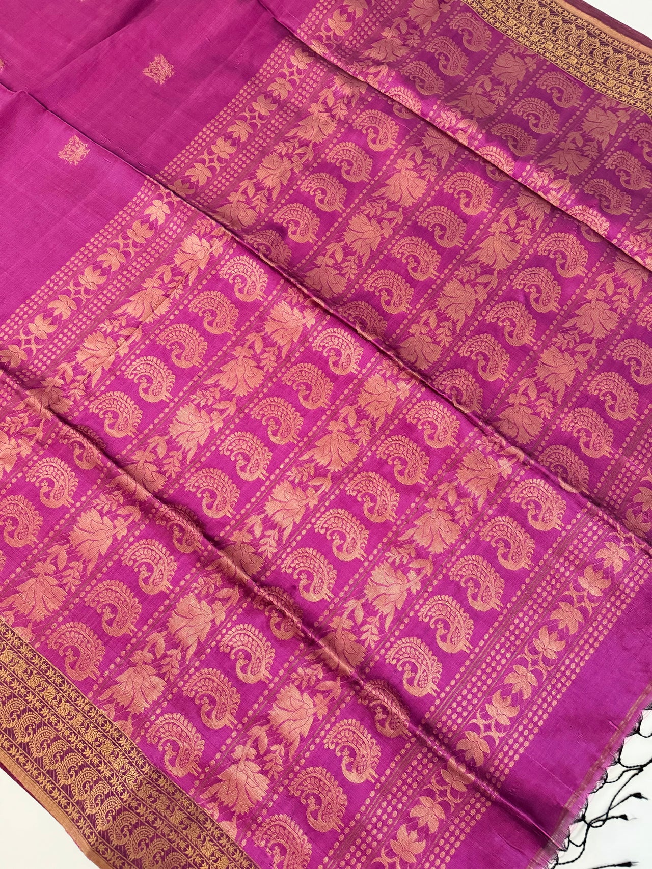 ShopNaya Exclusive | Pure Mulberry Silk Saree | Pink | Light Weight | Gold Zari | Handwoven | Ships from California | Anamniya