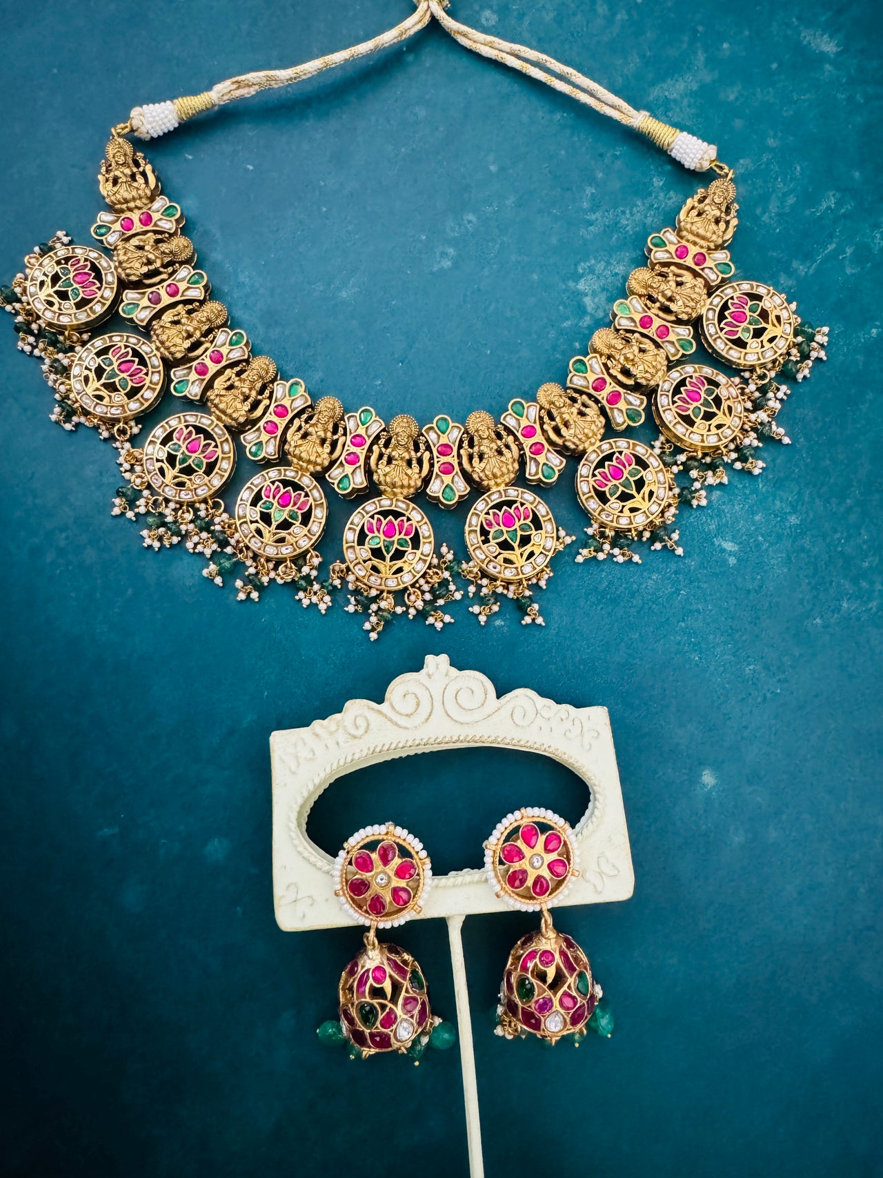 Jadau Kundan Choker Set | Real Kemp Stones | Brass Base | Gold Polish | Free Shipping | Ships from California