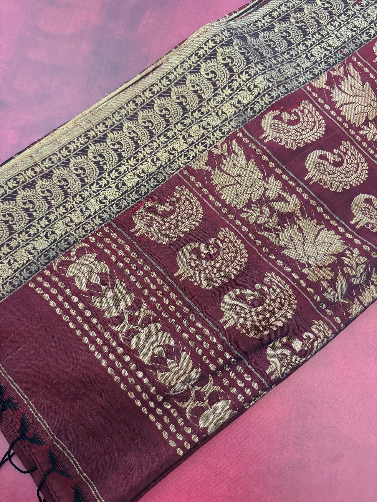 ShopNaya Exclusive | Pure Mulberry Silk Saree | Maroon | Light Weight | Gold Zari | Handwoven | Ships from California | Anamniya