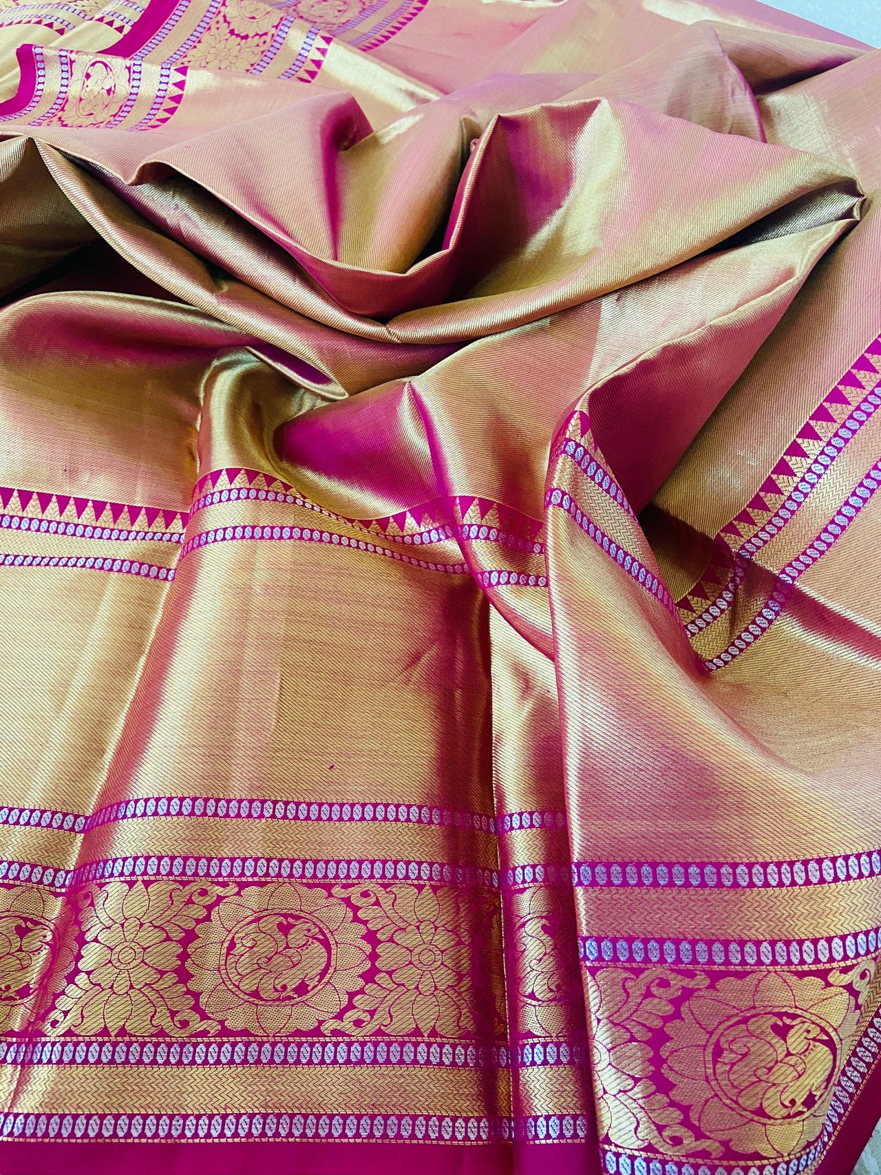 Kanchipuram/Kanchivaram handloom pure tissue silk saree | double shade |  Silk Mark | Ships from California