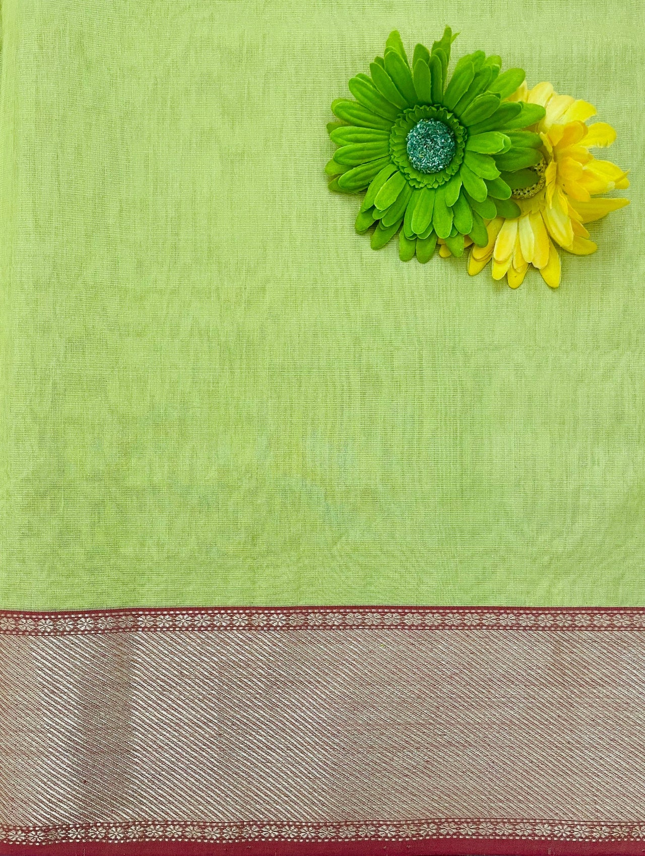 Maheshwari Cotton Tissue Silk Saree | Handloom Mark | Yellowish Green with Red Border | Ships from California